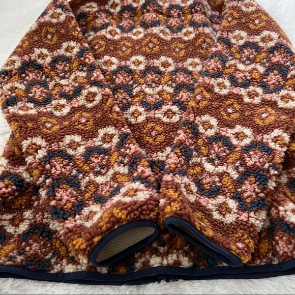 🍒 𝗣𝗮𝘁𝗮𝗴𝗼𝗻𝗶𝗮 𝗥𝗲𝘁𝗿𝗼-𝗫 𝗝𝗮𝗰𝗸𝗲𝘁 - Picture 8 of 10